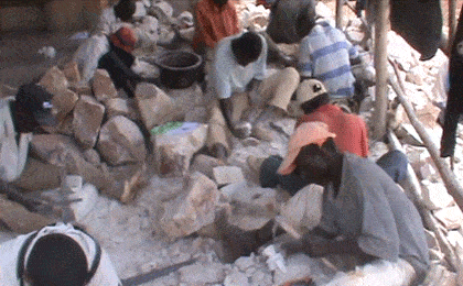 Kissi-Stone-2