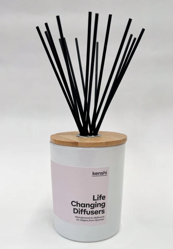 Kenshi Diffuser - Gardenia & Lily - Image 4